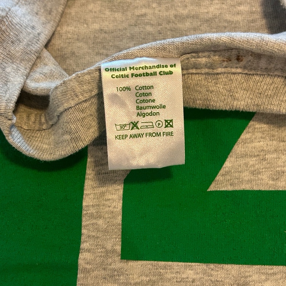 2013-14 Official Celtics Football Championship Front & Back Graphic Tee - Picture 5 of 5